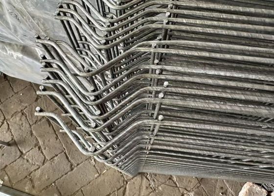 Triangle Fence Panel Anti-Corrosive Steel, Multi-Use Easy Maintenance for Construction Events