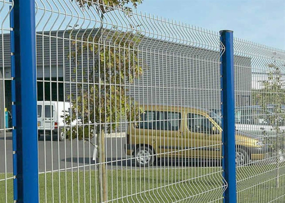 Cercas 3D de Jardim Ferragens de malha de arame elétrico curvado soldado para locais públicos 1,8 * 3m