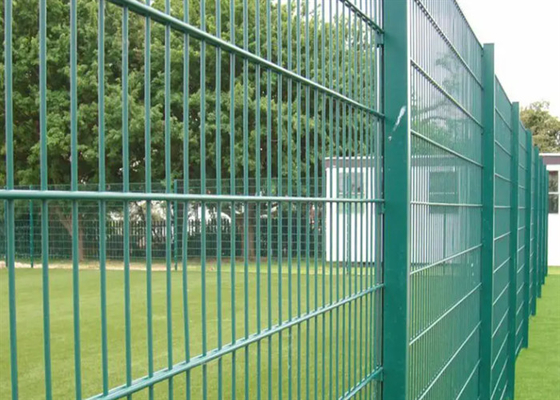 8/6/8mm 60*60*2.0mm Post Durável Dobro Loop Wire Fence Para Casa / Parque