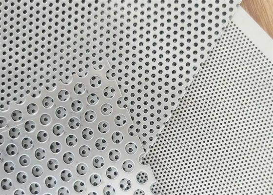 comprimento 100-2500 mm malha de arame perforado em aço com baixo teor de carbono