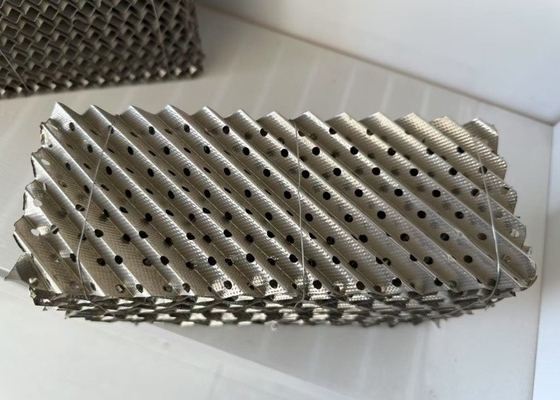 Embalagem corrugada de metal resistente à corrosão moderna para torres de destilação