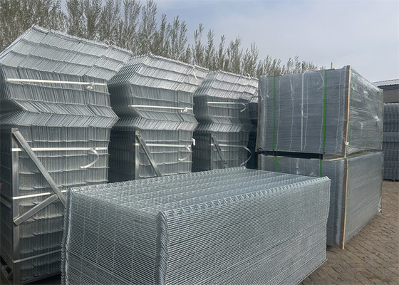 3D Curvy Fence 55 * 200mm Malha Buraco 3,5mm Diâmetro de fio para local residencial
