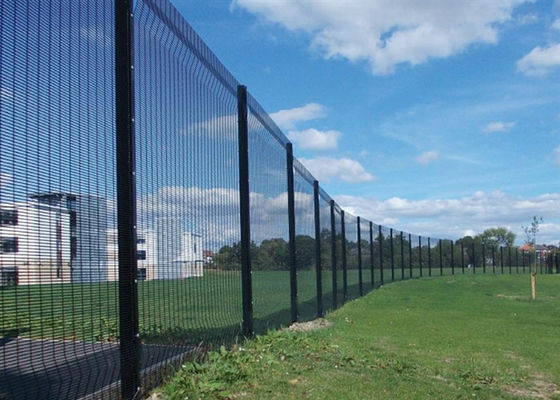PVC revestido de cor verde / vedação de aço galvanizado 358 vedação de segurança para jardim 1,8 * 2,5m
