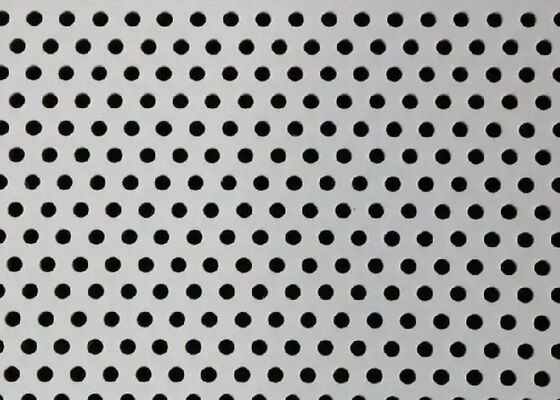 Painel de Malha de Arame Perfurada com Absorção Sonora para Sistemas de Parede e Teto Acústicos