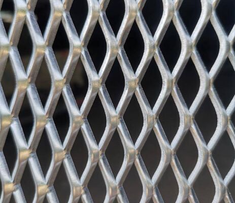 Rede de arame metálico expandido com resistência leve e proteção personalizável