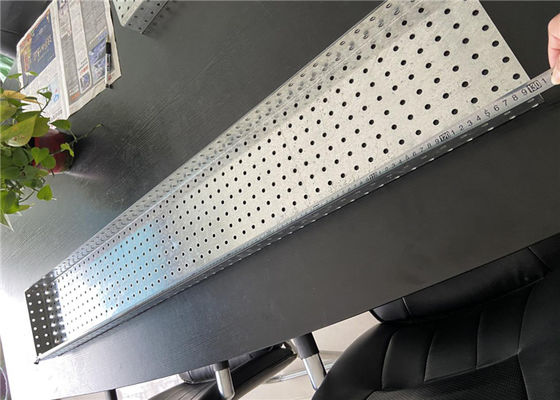 As vigas concretas G275 da janela galvanizaram rede de arame perfurada