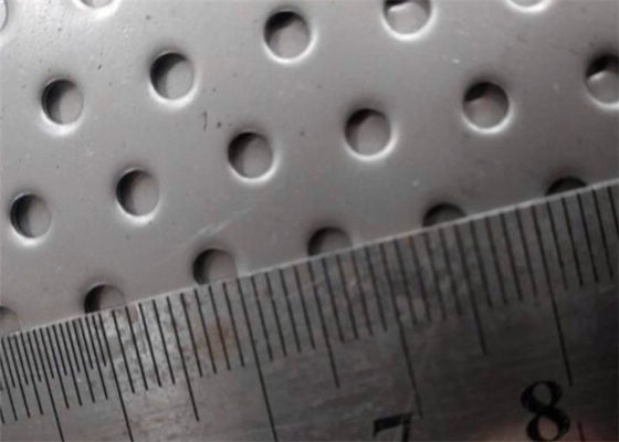 Baixo aço carbono espessura perfurada da malha 1.5mm do metal de 1220 x de 2440mm