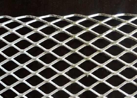 O mergulho quente galvanizou 3/4 aplainou o fio de metal expandido esticado Mesh For Stair Treads