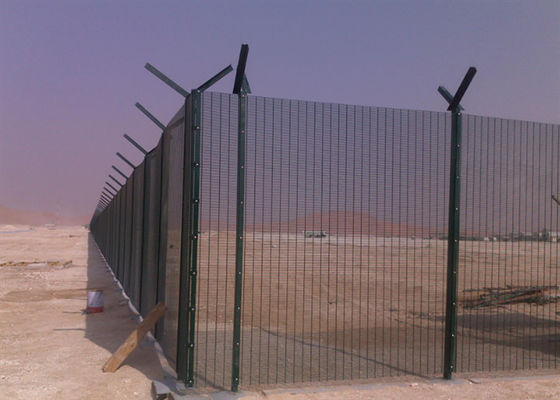 Cerca de aço galvanizado 358 para segurança em locais militares e governamentais